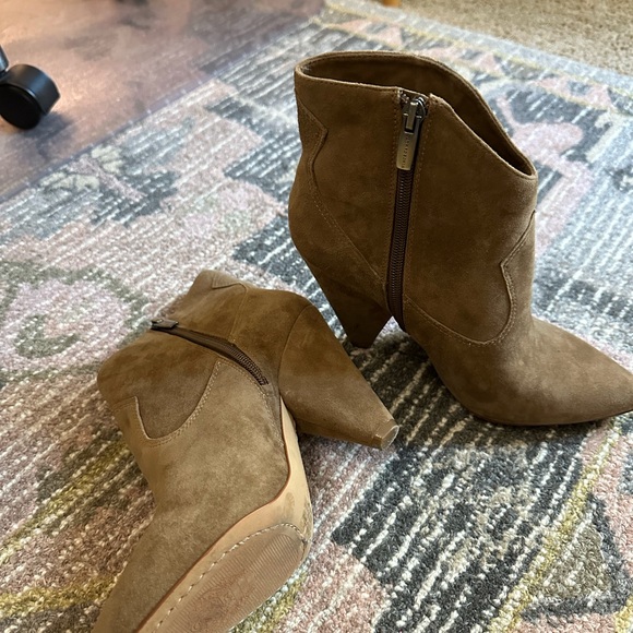 Vince Camuto Western Bootie - Picture 3 of 4